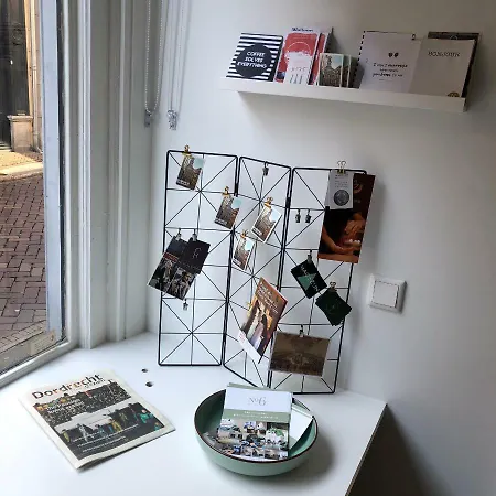 Lejlighed Luxe Toplocatie! Monument Hartje Centrum Dordrecht, 2 Badkamers, 2 Keukens, Tuintje *