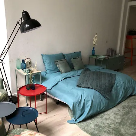 Апартаменты Luxe Toplocatie! Monument Hartje Centrum Dordrecht, 2 Badkamers, 2 Keukens, Tuintje *