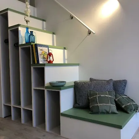 Luxe Toplocatie! Monument Hartje Centrum Dordrecht, 2 Badkamers, 2 Keukens, Tuintje * Dordrecht