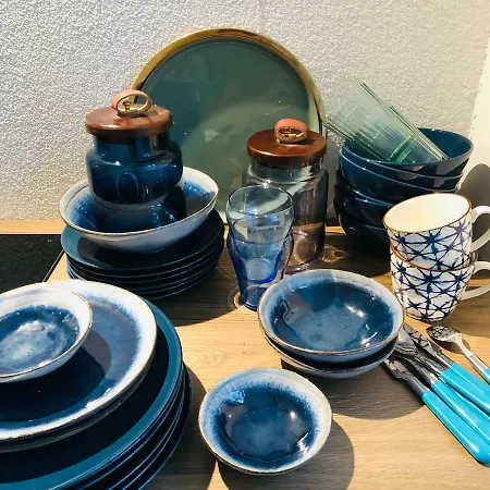 Luxe Toplocatie! Monument Hartje Centrum Dordrecht, 2 Badkamers, 2 Keukens, Tuintje Lejlighed Dordrecht