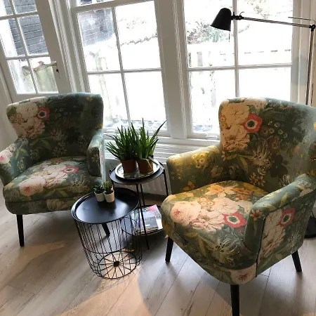 Luxe Toplocatie! Monument Hartje Centrum Dordrecht, 2 Badkamers, 2 Keukens, Tuintje Lejlighed Dordrecht